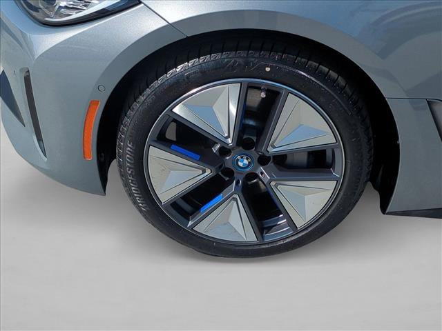Used 2023 BMW i4 eDrive40 w/ Premium Package RWD image 25