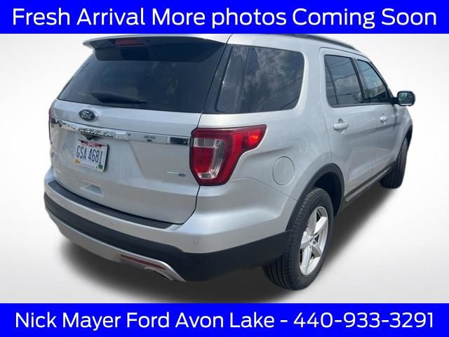 Used 2016 Ford Explorer XLT w/ Equipment Group 202A AWD/4WD image 6