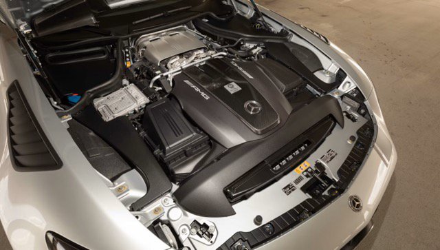 Used 2020 Mercedes-Benz AMG GT R image 17