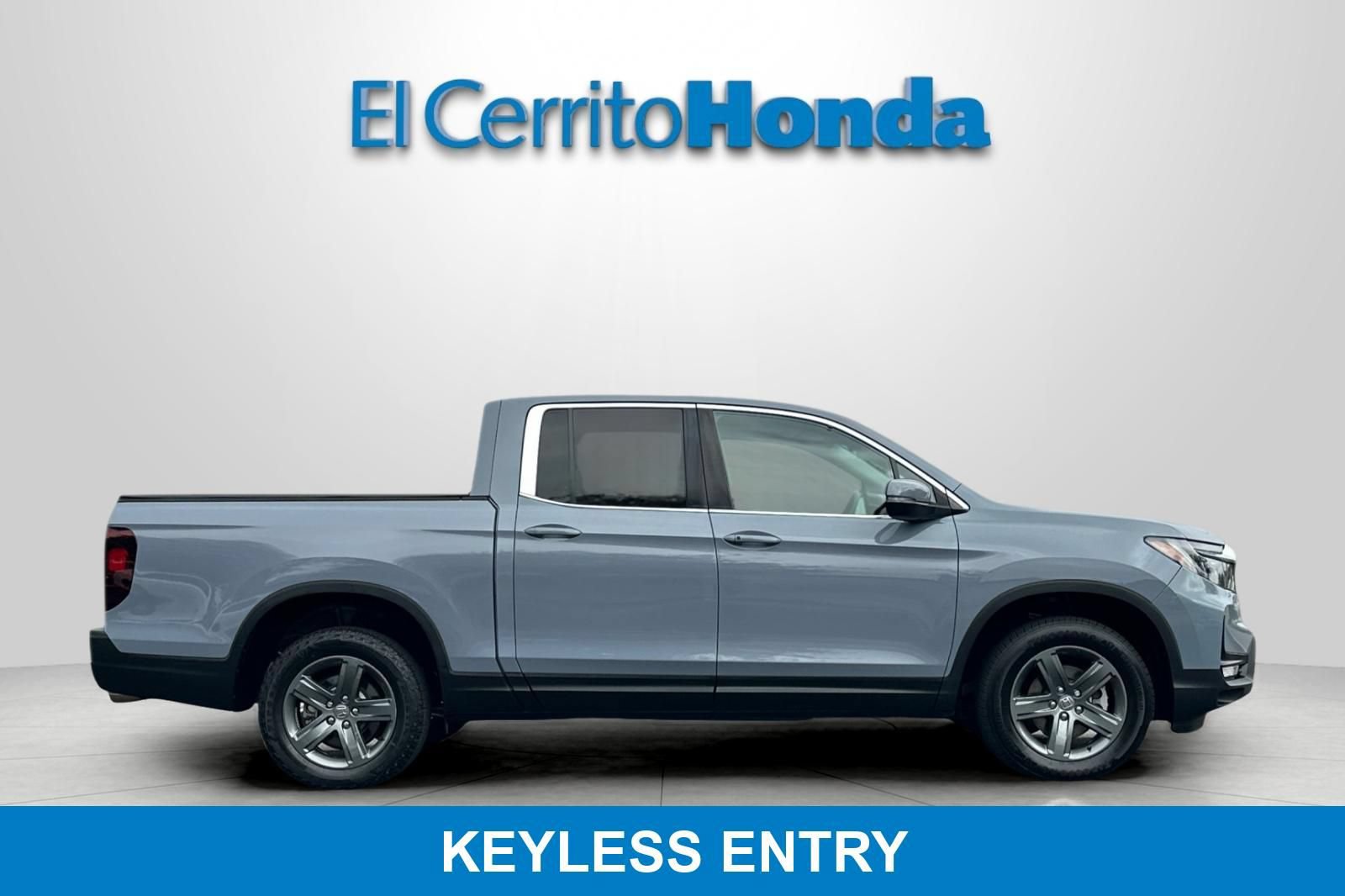 Used 2023 Honda Ridgeline RTL image 2
