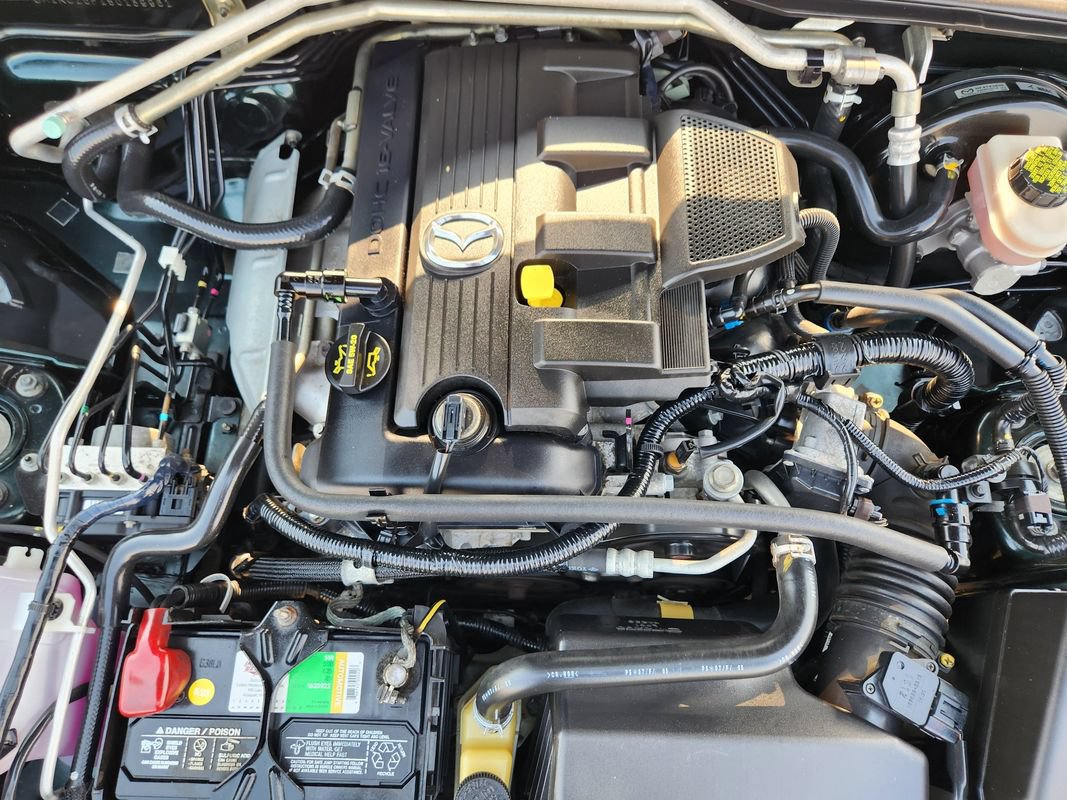 Used 2008 MAZDA MX-5 Miata Sport RWD image 32