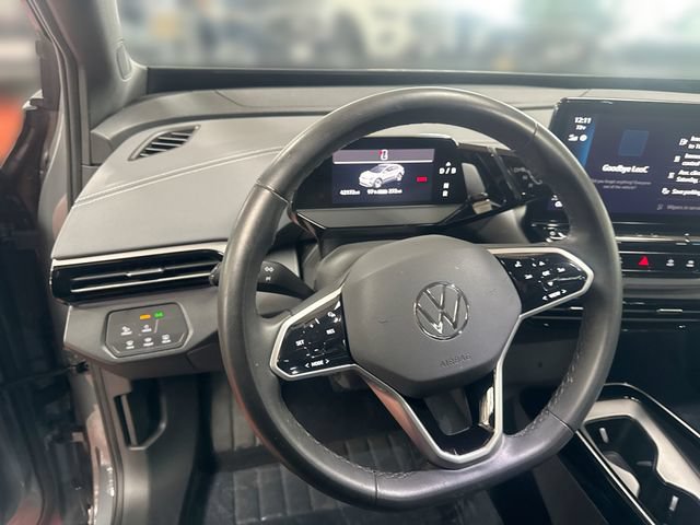 Used 2023 Volkswagen ID.4 Pro S AWD/4WD image 12