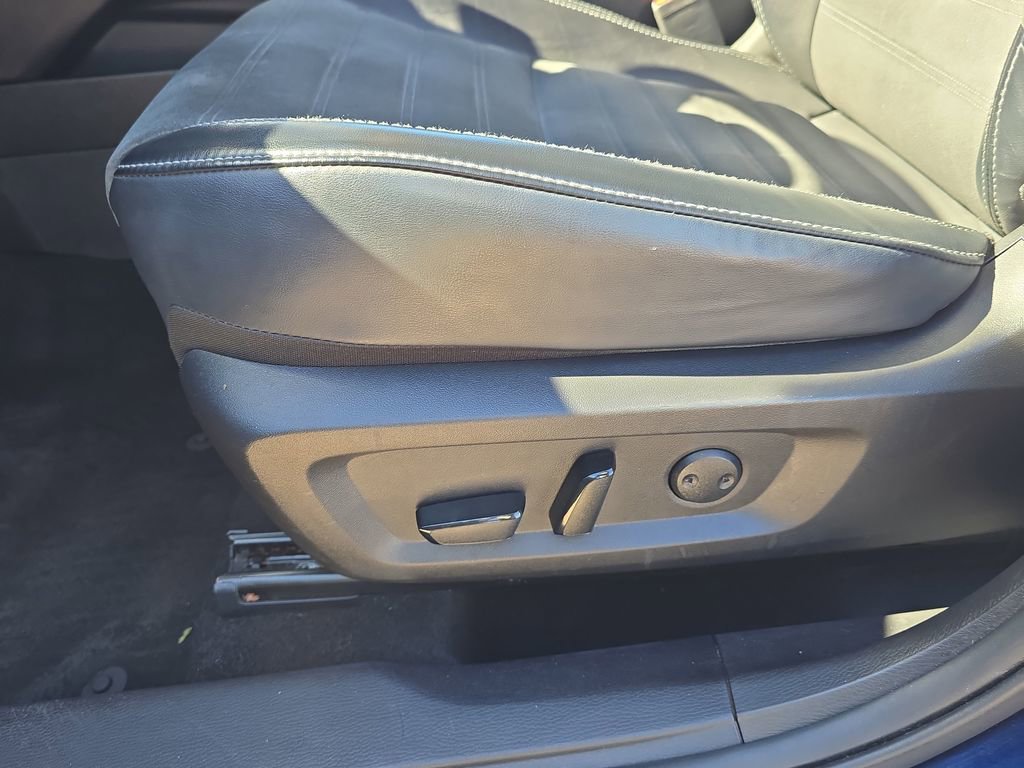 Used 2024 Mitsubishi Outlander SE image 21