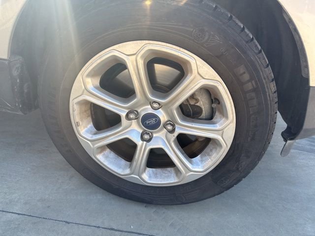 Used 2018 Ford EcoSport SE w/ SE Convenience Package image 11