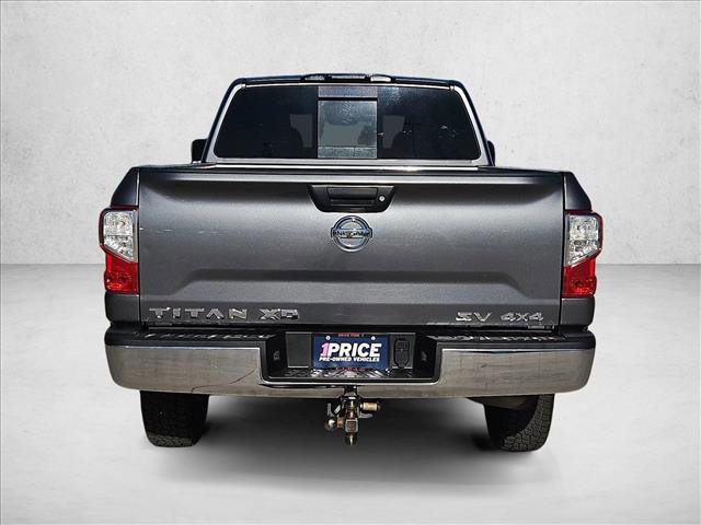 Used 2017 Nissan Titan SV image 6
