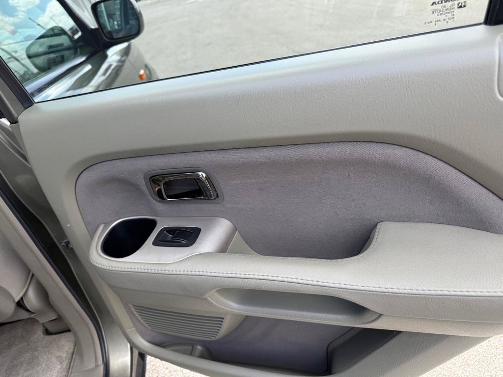Used 2008 Honda Pilot EX image 17
