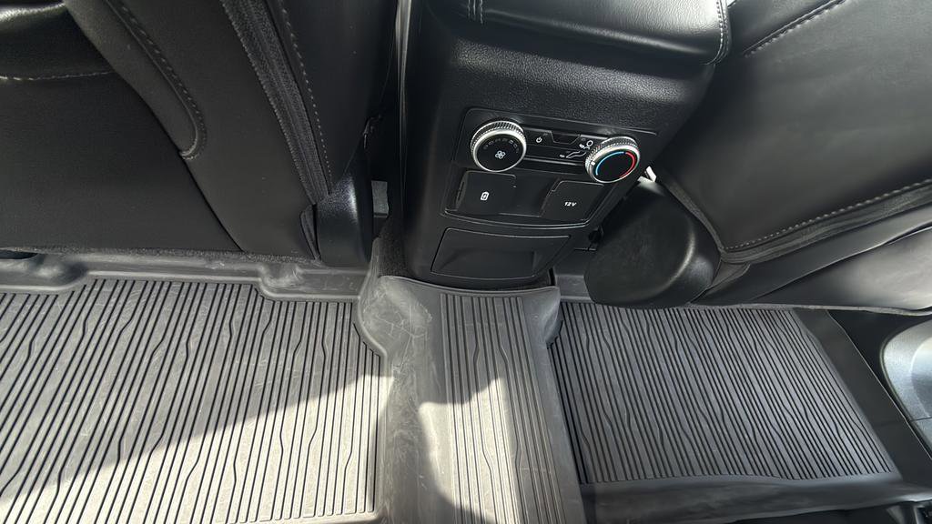 Certified 2023 Ford Explorer XLT w/ Equipment Group 202A image 32