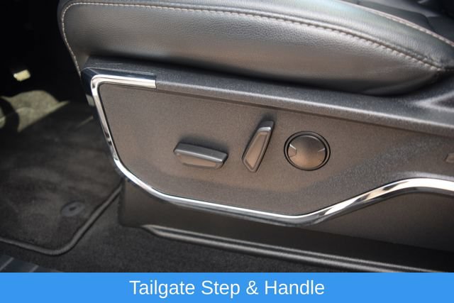 Used 2023 Ford F350 Lariat w/ Lariat Ultimate Package AWD/4WD image 17