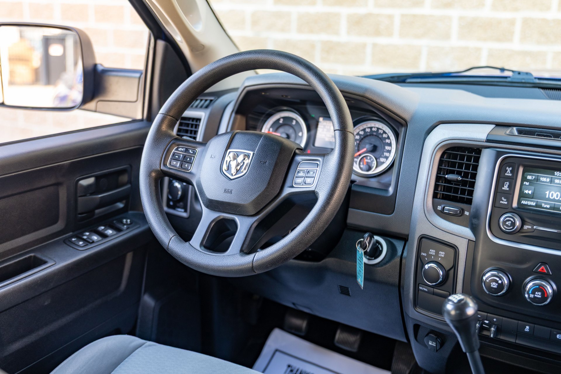 Used 2015 RAM 2500 Tradesman w/ Chrome Appearance Group AWD/4WD image 34