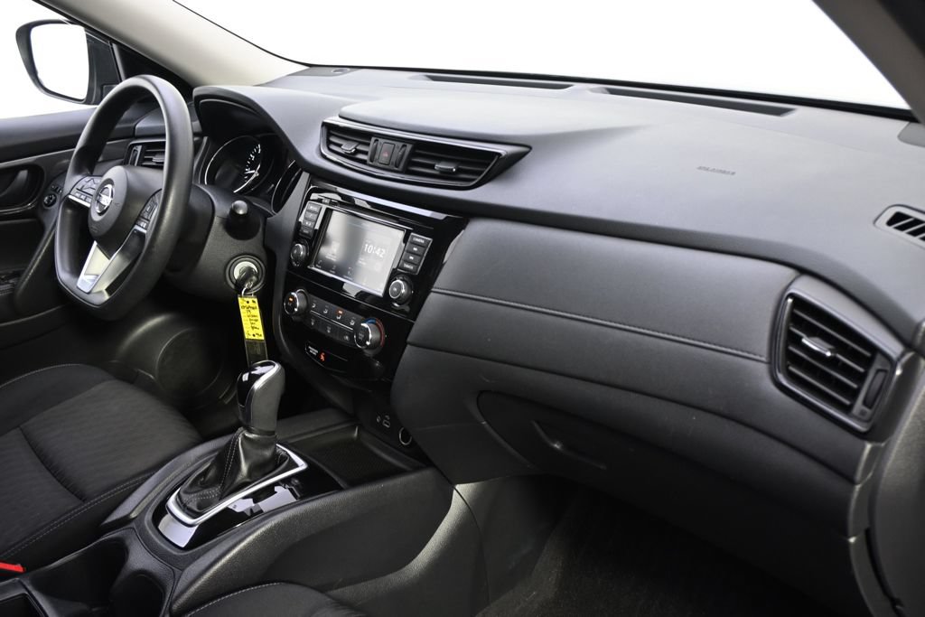 Used 2019 Nissan Rogue S AWD/4WD image 15