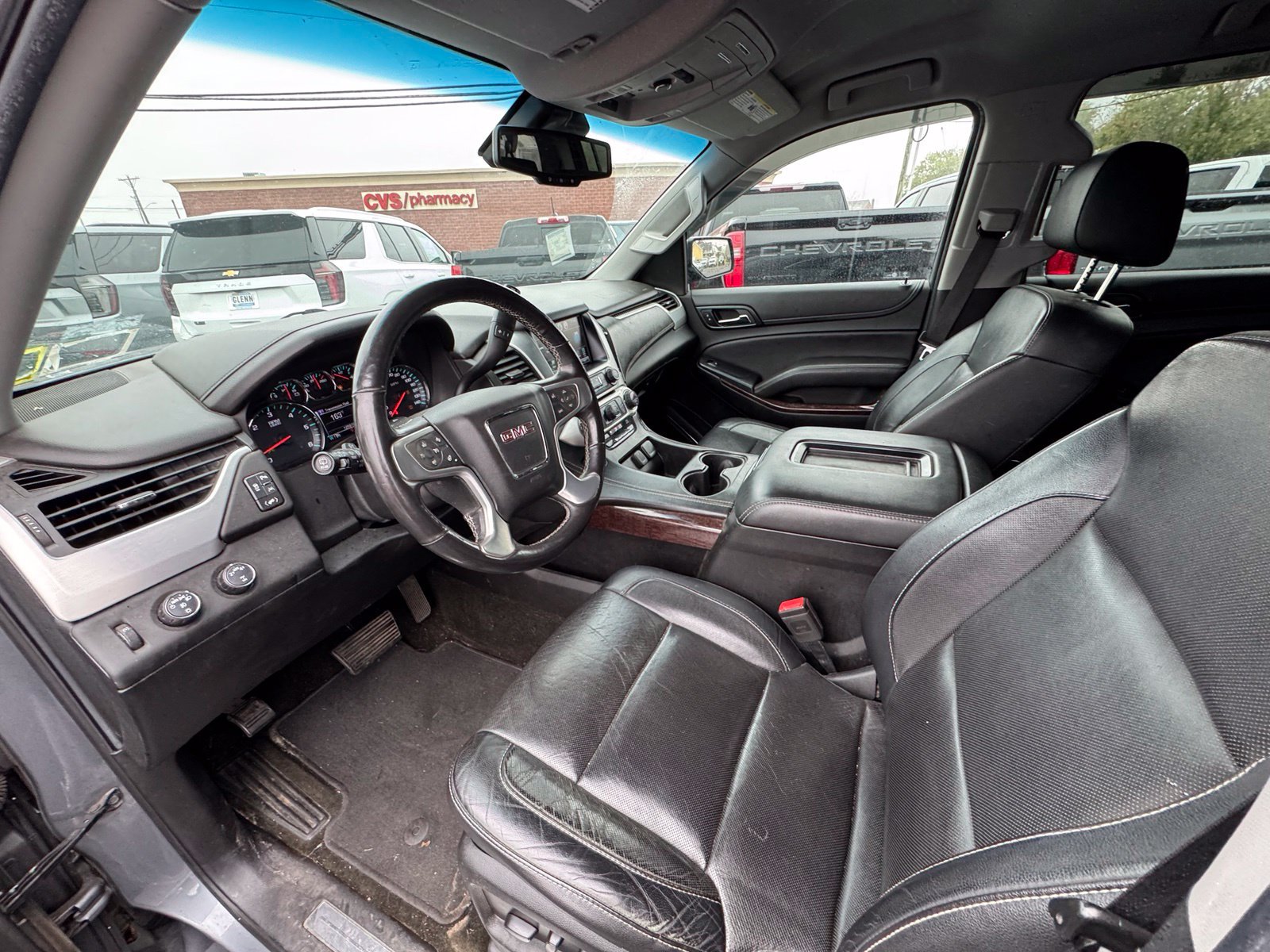 Used 2018 GMC Yukon XL SLT AWD/4WD image 16