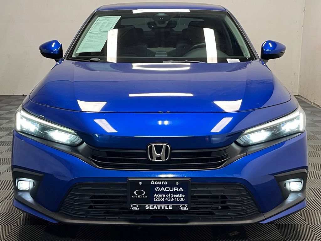 Used 2022 Honda Civic Touring image 2