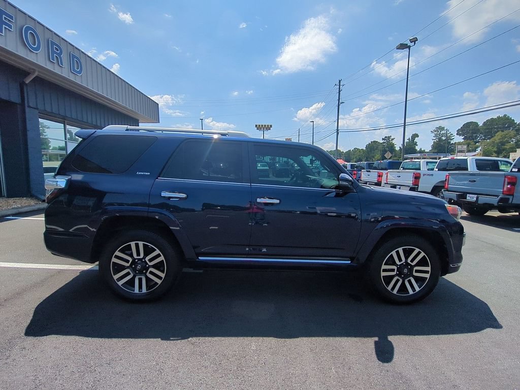 Used 2016 Toyota 4Runner Limited AWD/4WD image 4