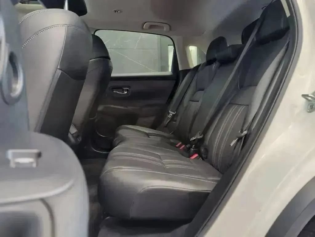 Used 2024 Honda HR-V EX-L image 71