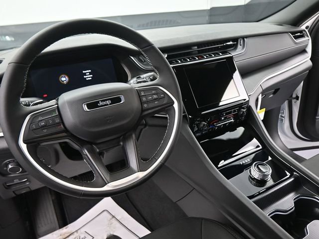 New 2026 Jeep Grand Cherokee Laredo X AWD/4WD image 27