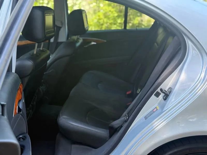 Used 2006 Mercedes-Benz E 350 Sedan image 10