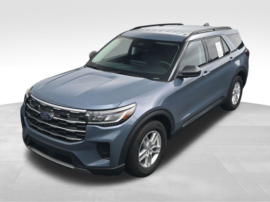 Used 2025 Ford Explorer Active RWD image 29