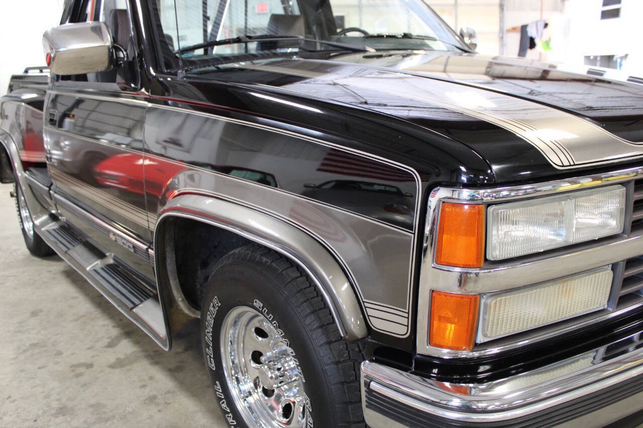 Used 1990 Chevrolet Silverado 1500 2WD Regular Cab image 13