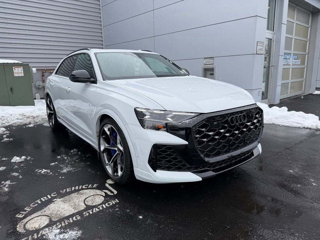 New 2026 Audi RS Q8 performance AWD/4WD image 7