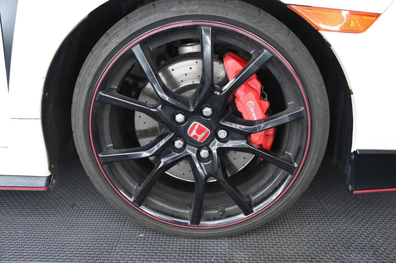 Used 2018 Honda Civic Type R image 44