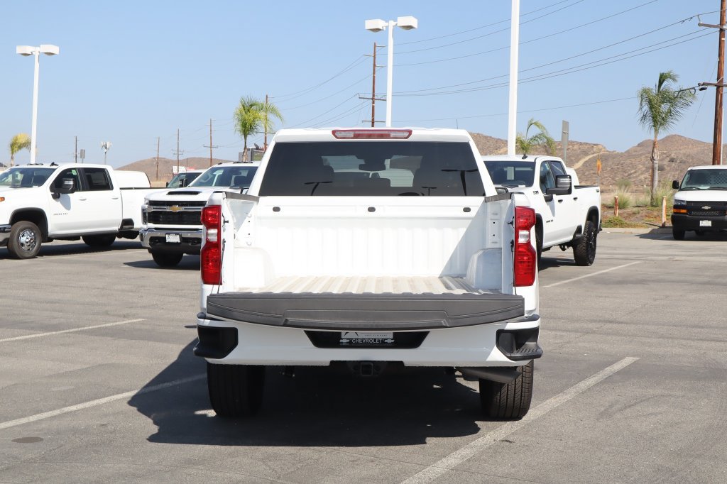 New 2026 Chevrolet Silverado 1500 Custom w/ LPO, Dark Essentials Package RWD image 33