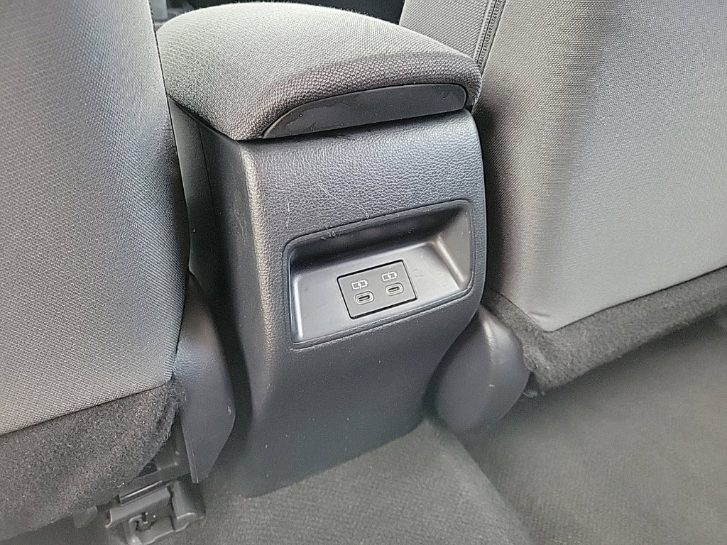 Used 2024 Toyota Corolla LE FWD image 19