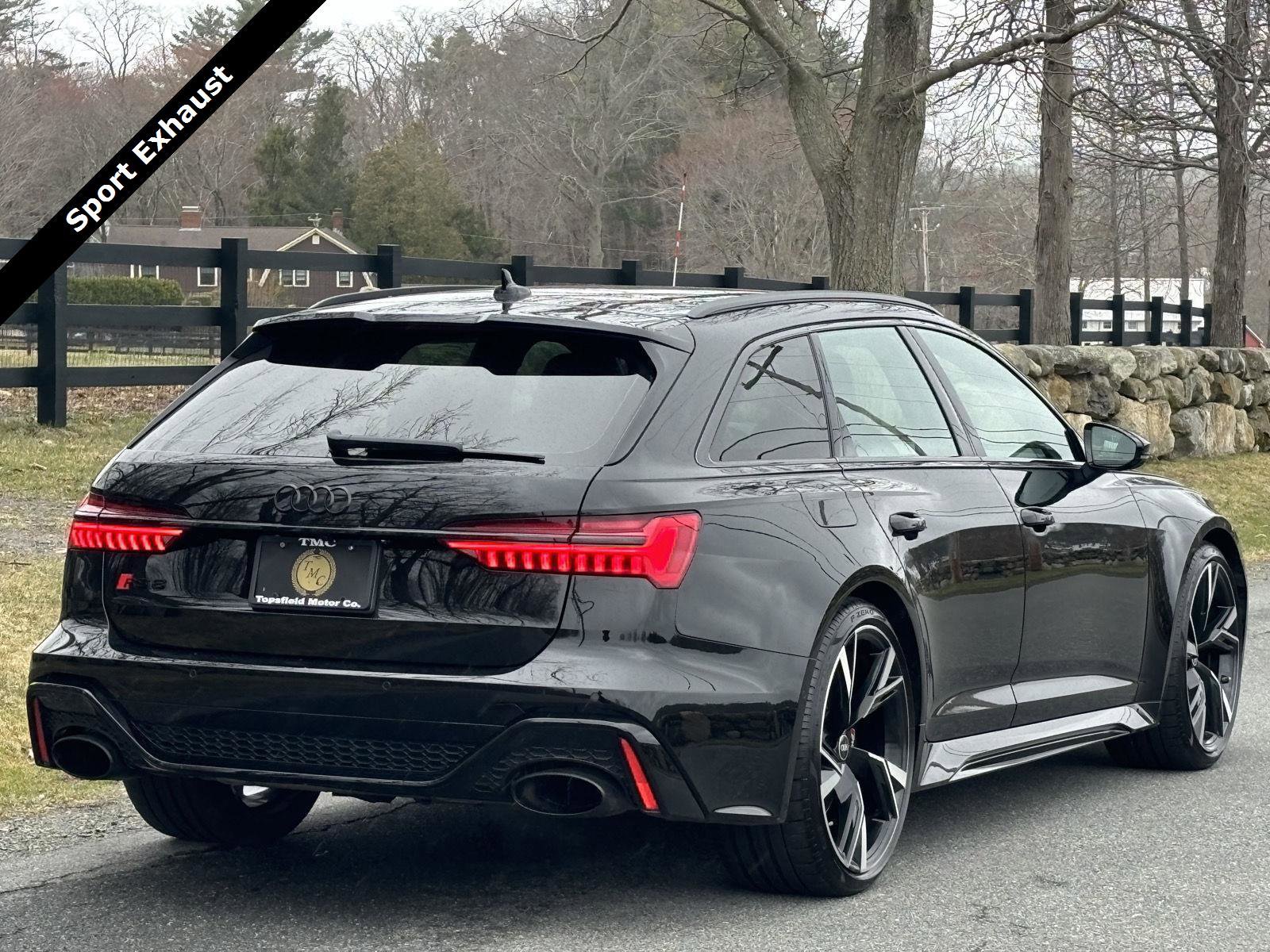 Used 2022 Audi RS 6 w/ Executive Package image 5