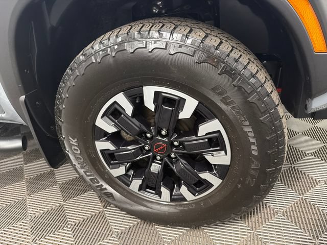 Used 2024 Nissan Frontier PRO-4X w/ Technology Package AWD/4WD image 30