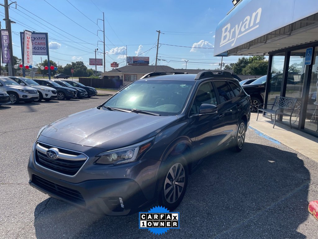 Used 2022 Subaru Outback Premium image 4
