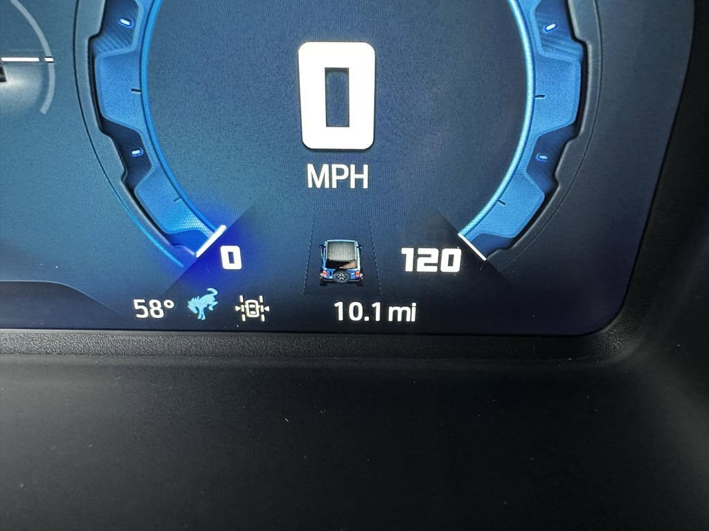 New 2025 Ford Bronco Badlands image 14