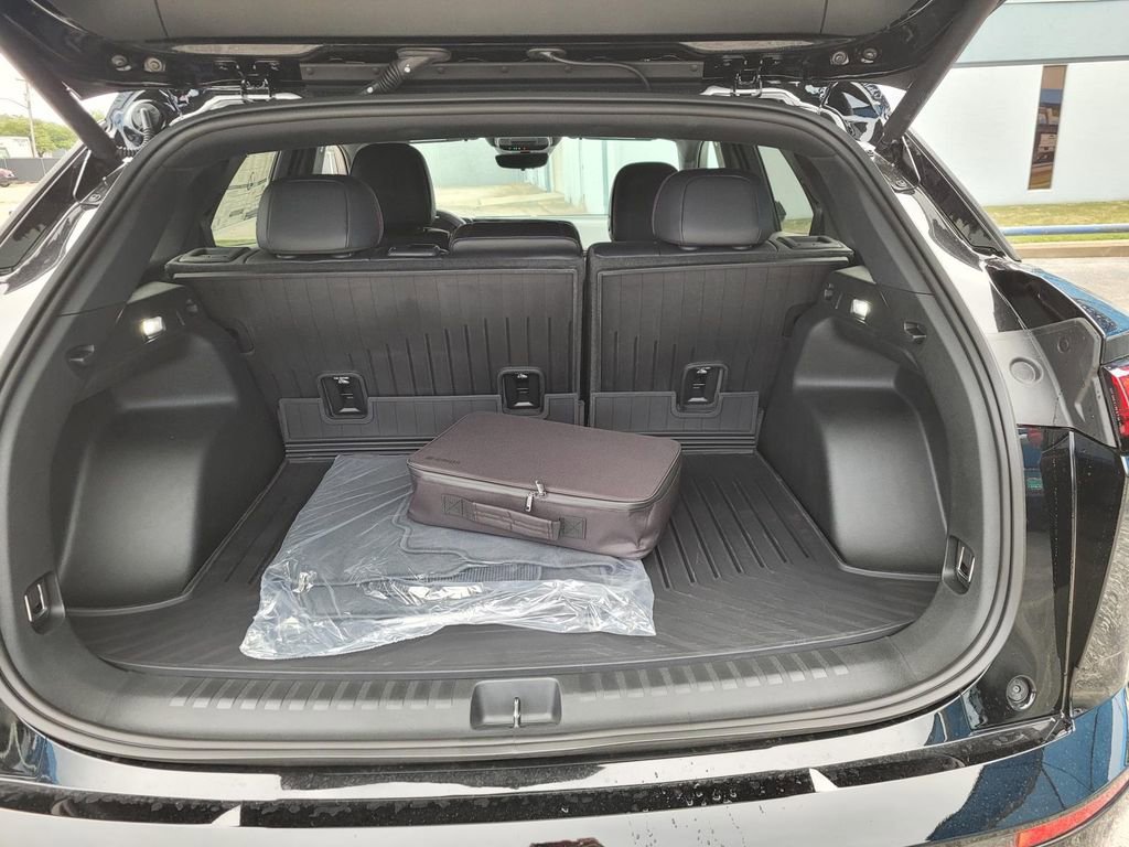 New 2025 Chevrolet Blazer EV RS image 6