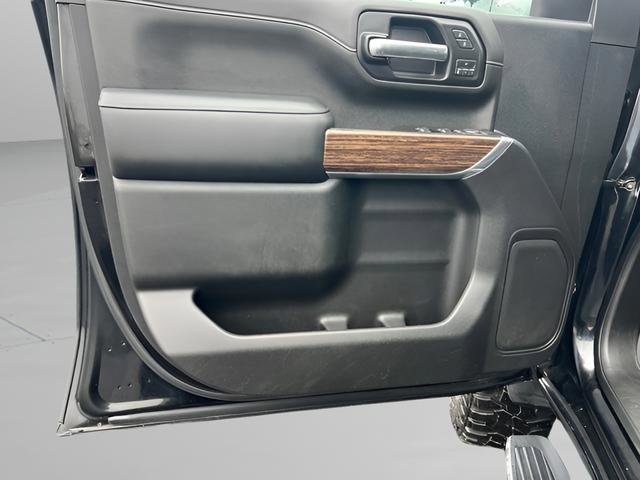 Used 2020 Chevrolet Silverado 2500 High Country w/ Z71 Off-Road Package image 11