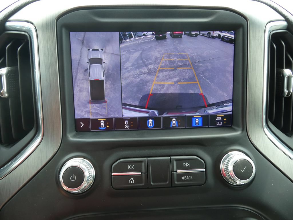 Certified 2022 GMC Sierra 3500 Denali w/ Denali Black Diamond Edition AWD/4WD image 35