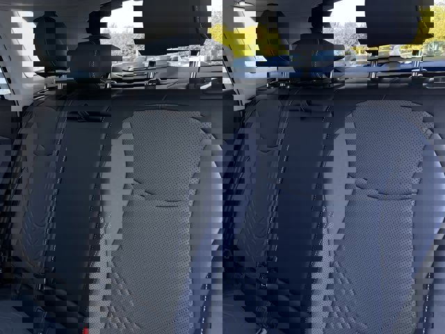 New 2026 Volkswagen Tiguan SE image 25