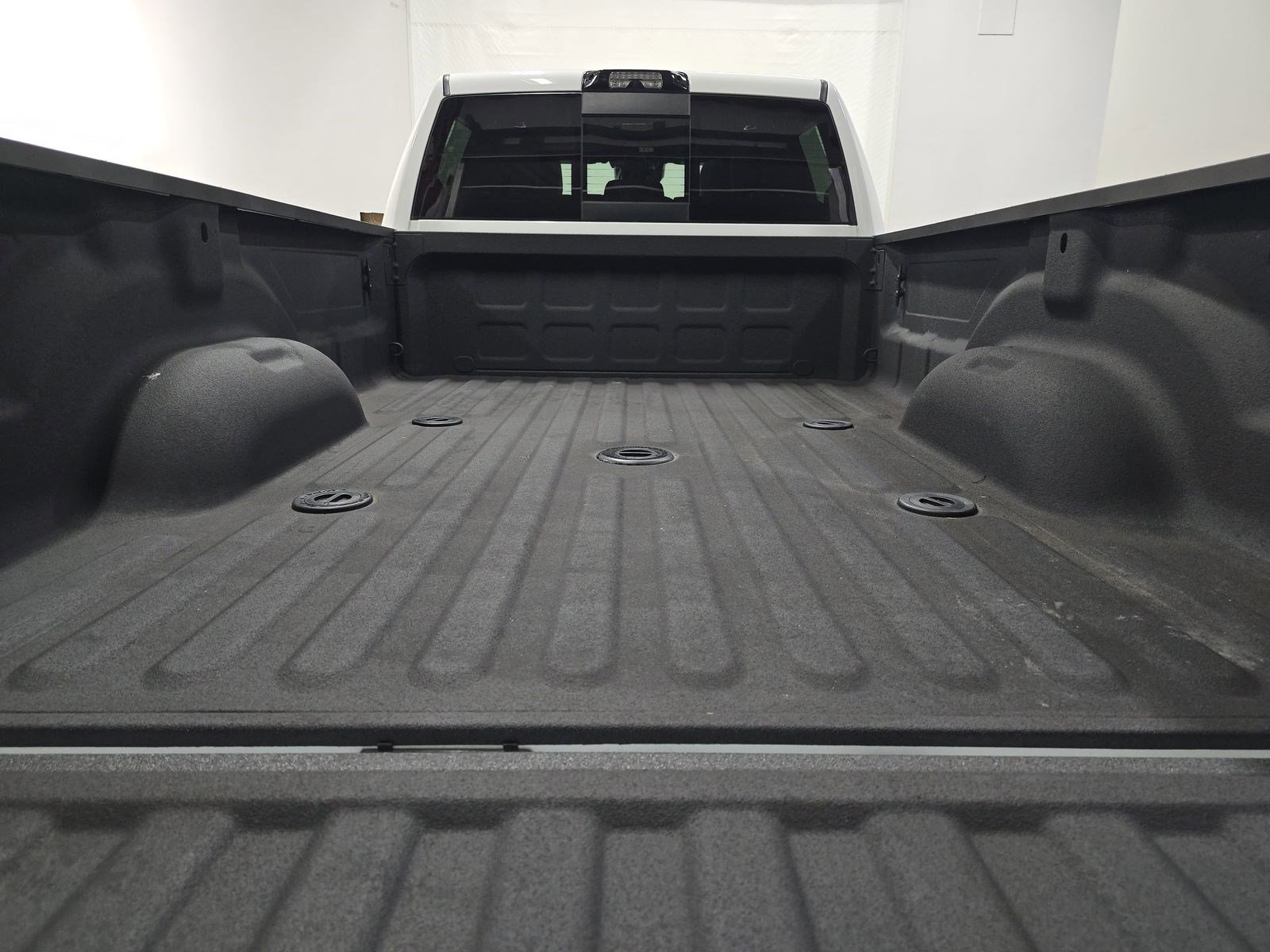 Used 2024 RAM 3500 Limited w/ Night Edition image 17