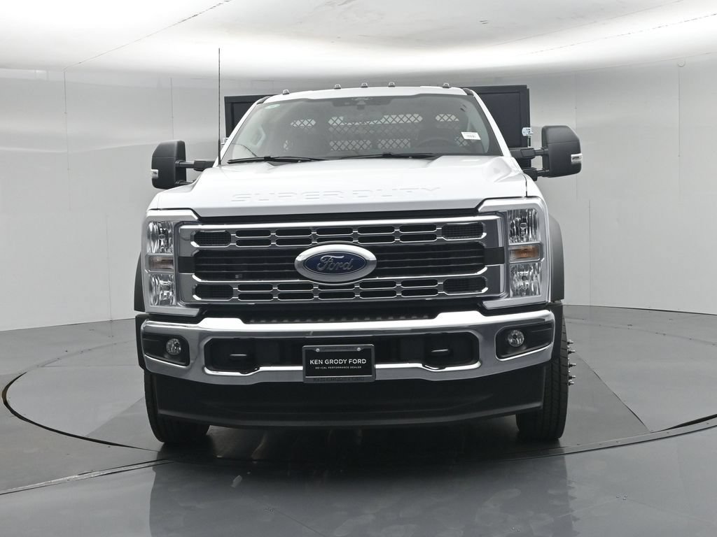 New 2026 Ford F450 XL w/ XL Chrome Package RWD image 19
