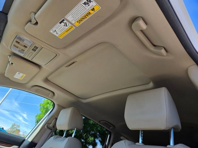 Used 2022 Honda CR-V Touring image 11