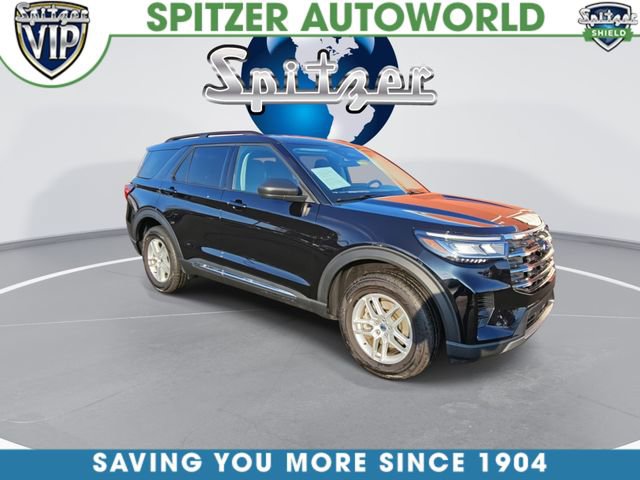 Used 2025 Ford Explorer Active image 2
