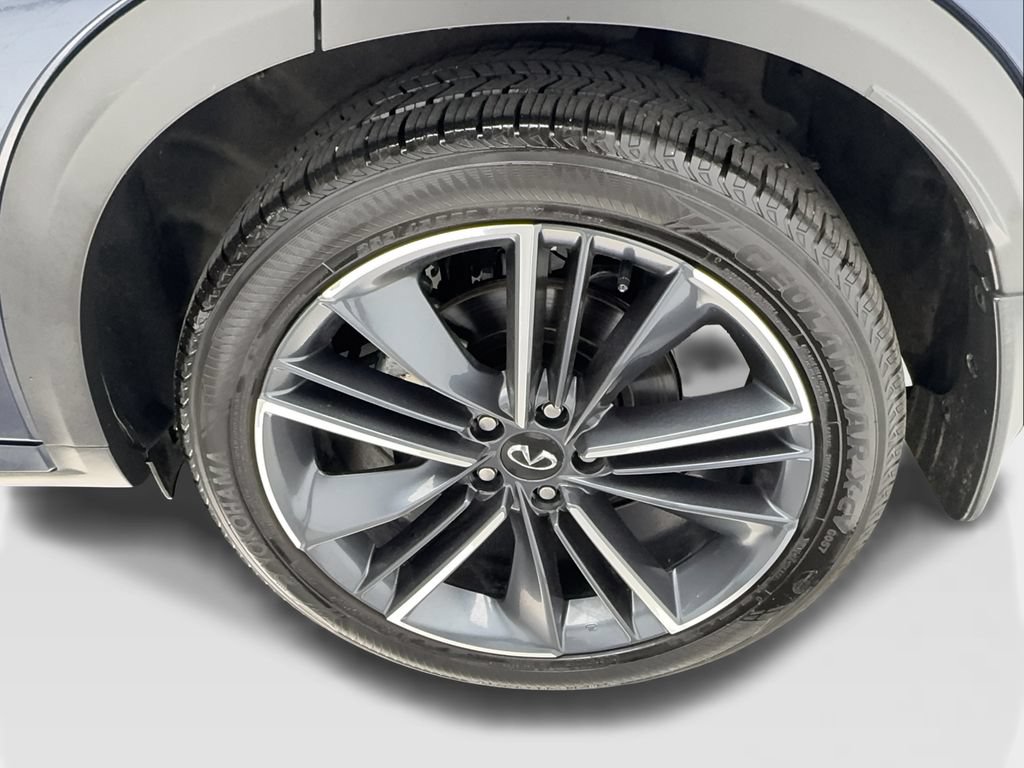 Used 2025 INFINITI QX50 Sport AWD/4WD image 13