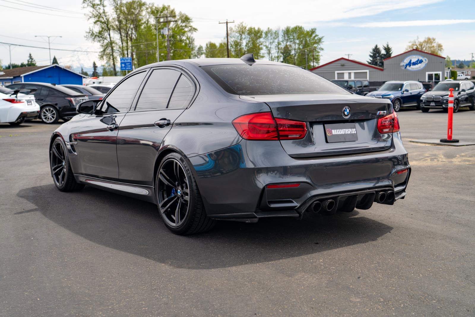 Used 2016 BMW M3 Sedan RWD image 9
