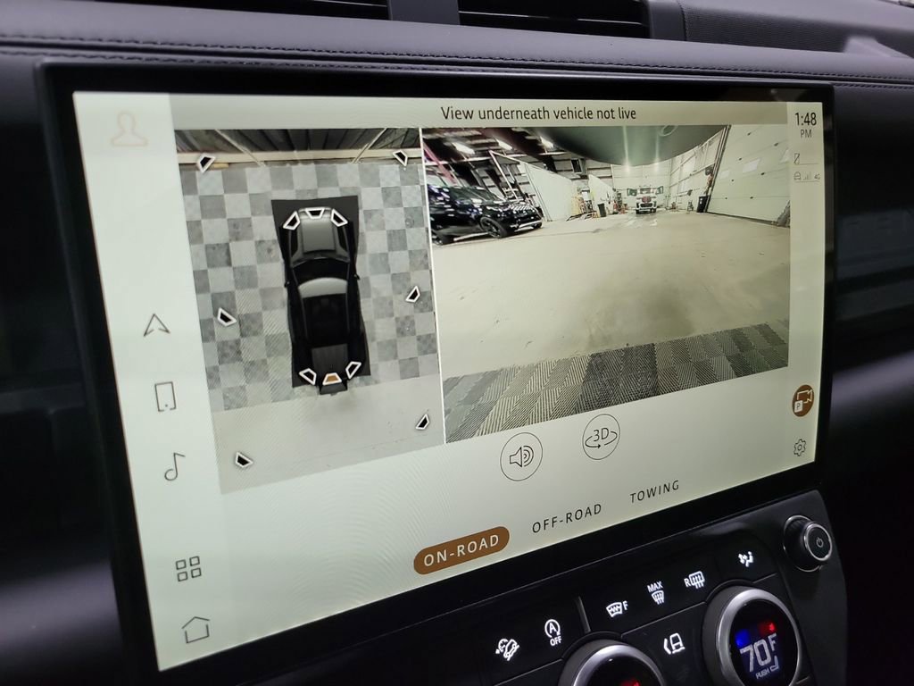 New 2026 Land Rover Defender 110 X-Dynamic SE image 19