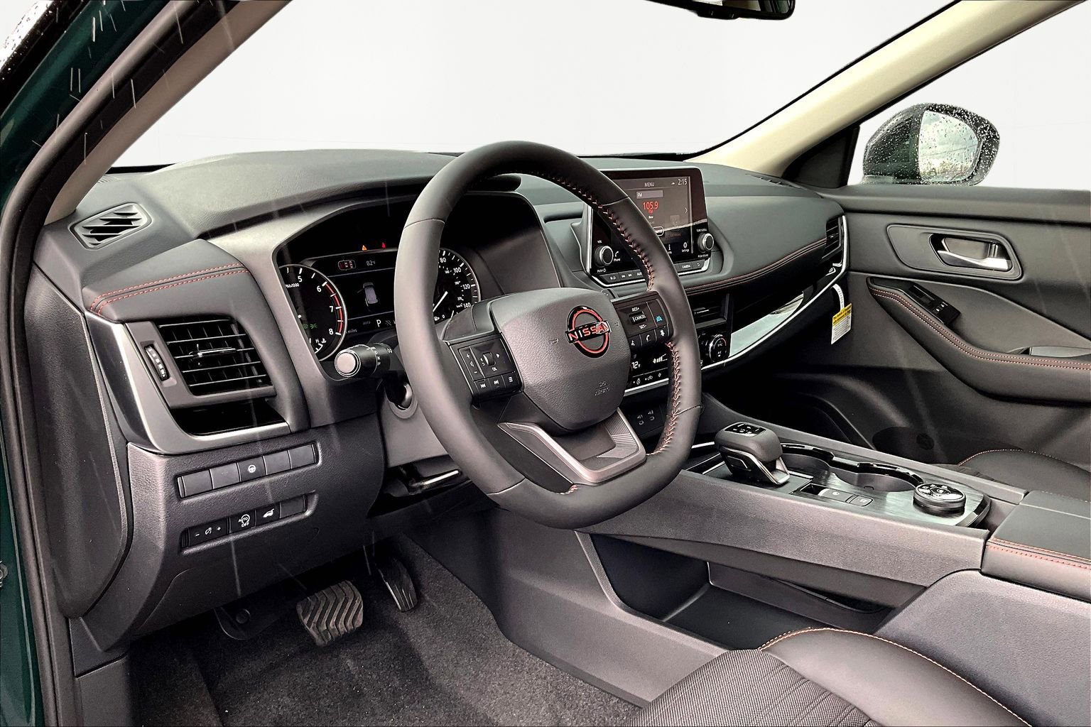 New 2026 Nissan Rogue SV AWD/4WD image 15