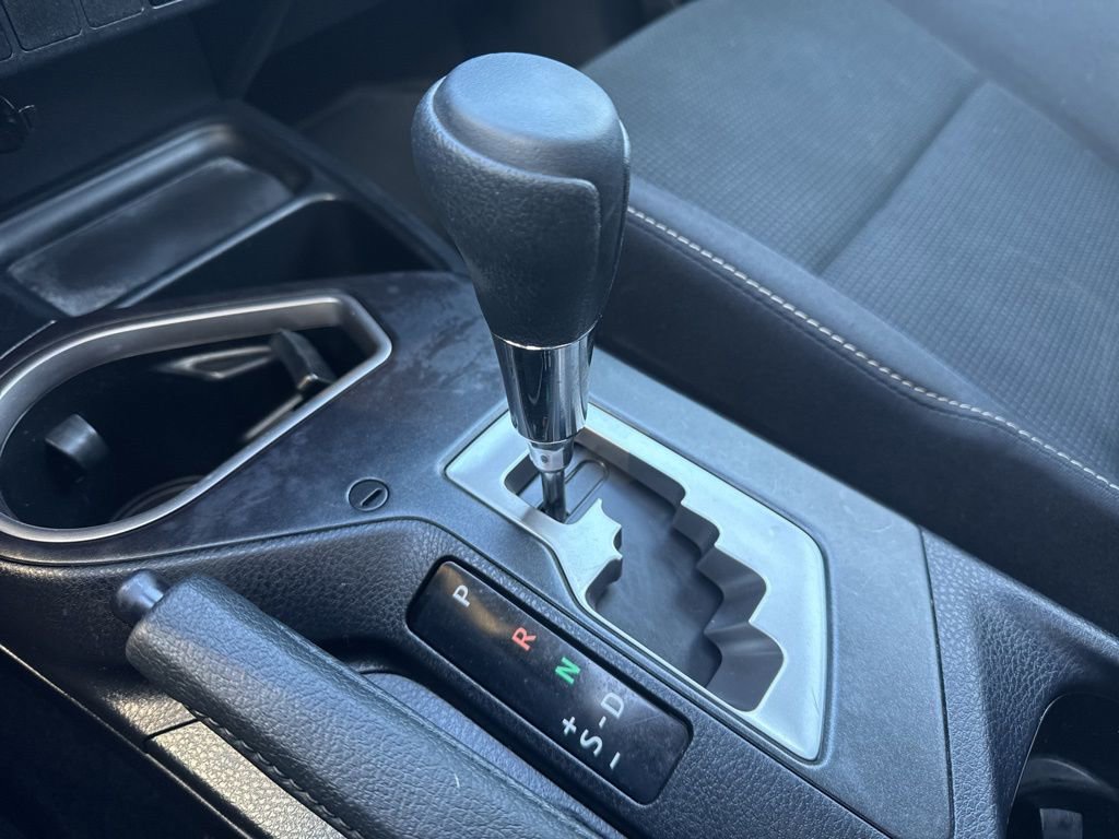 Used 2018 Toyota RAV4 XLE image 23