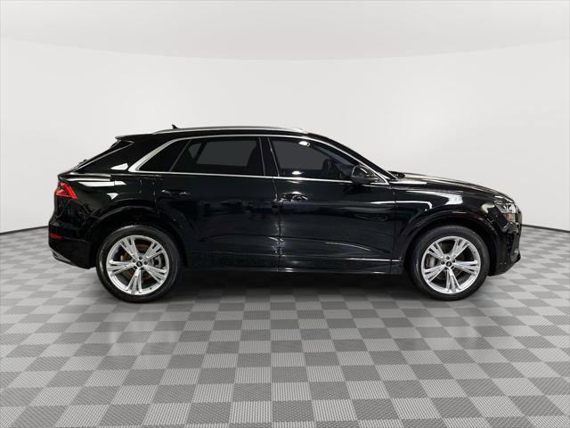 Used 2023 Audi Q8 Premium w/ Convenience Package AWD/4WD image 2