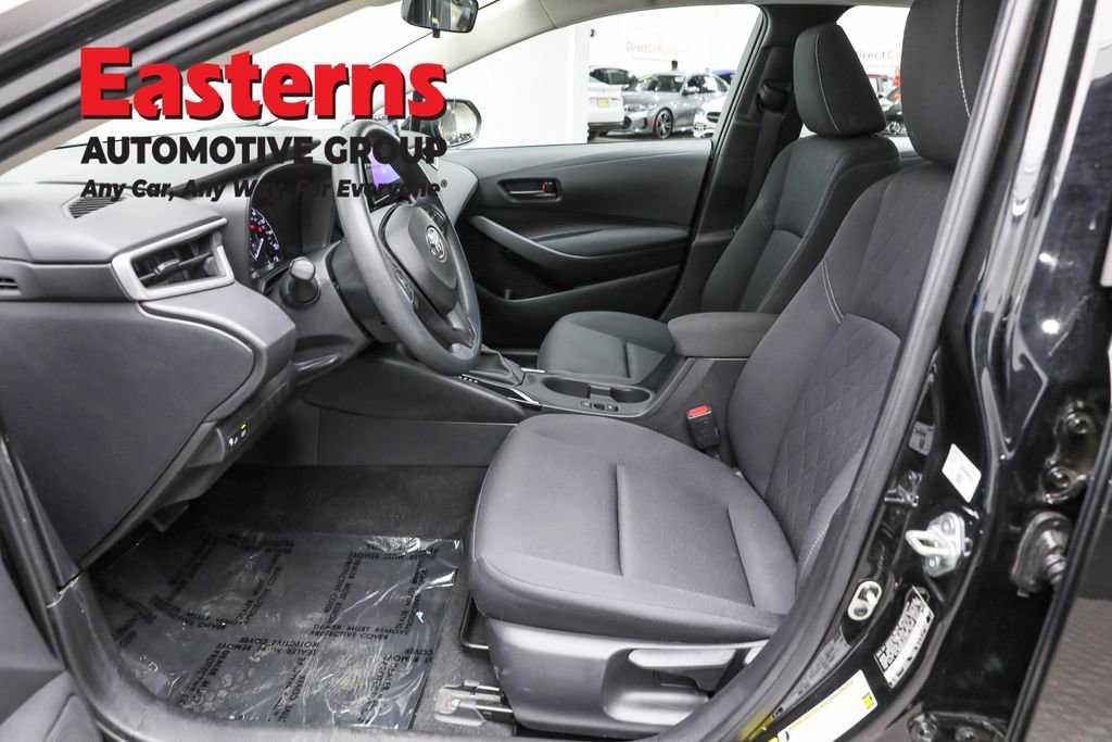 Used 2023 Toyota Corolla LE w/ LE Convenience Package image 14
