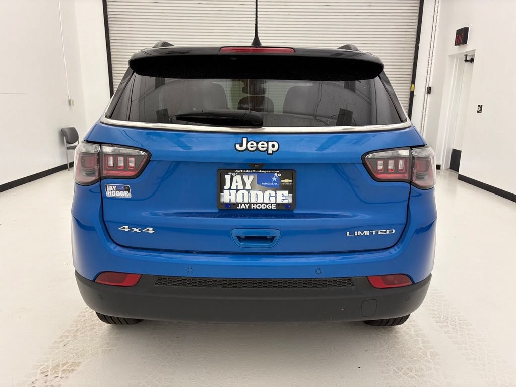 Used 2025 Jeep Compass Limited AWD/4WD image 21