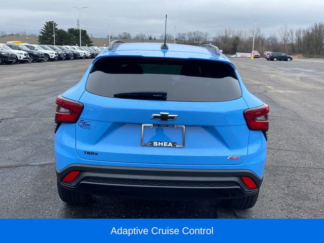 Certified 2024 Chevrolet Trax RS w/ Driver Confidence Package image 4