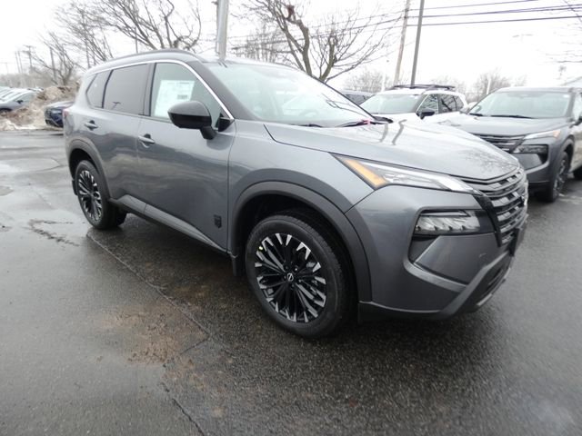 New 2026 Nissan Rogue SV AWD/4WD image 1
