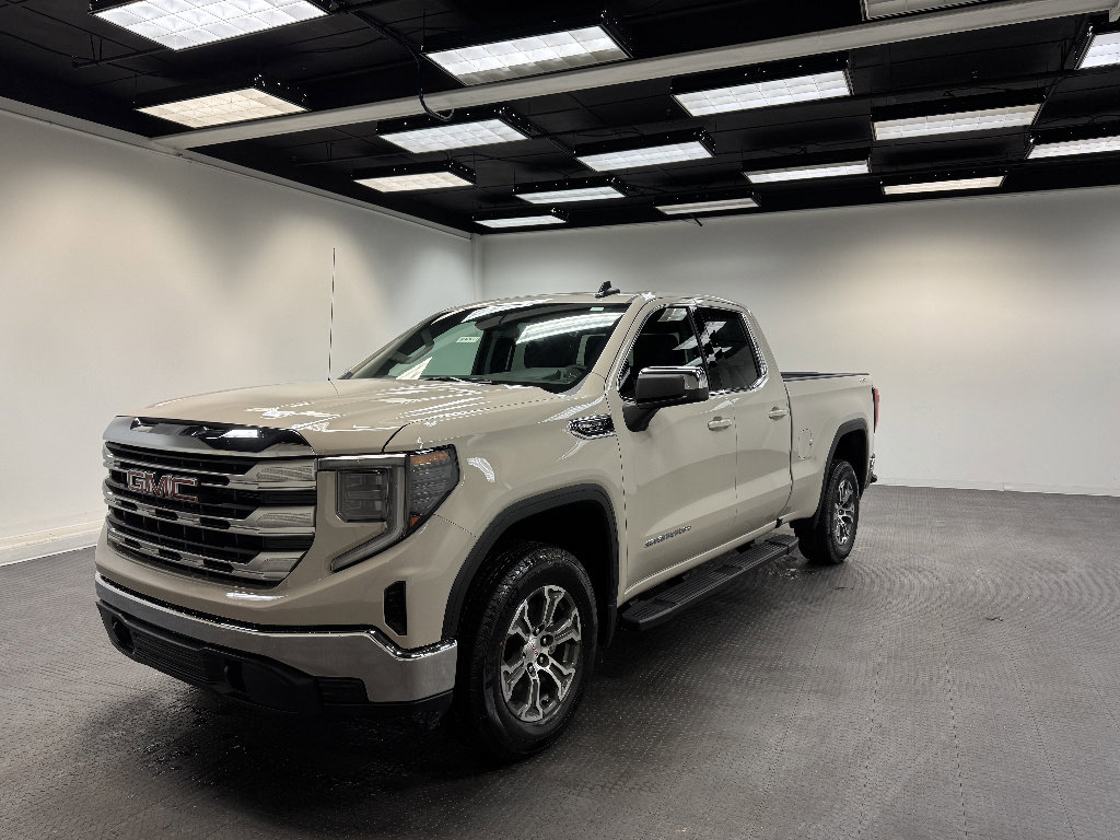 New 2026 GMC Sierra 1500 SLE w/ Preferred Package image 1