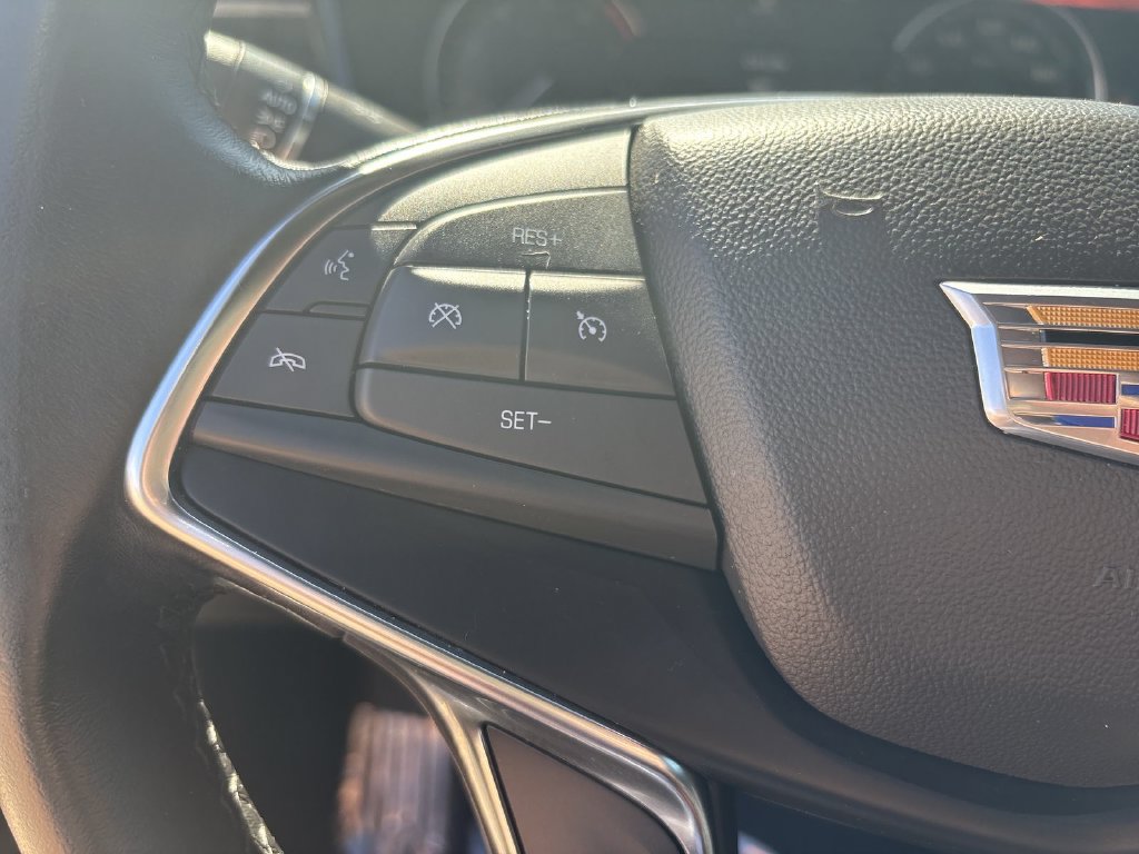 Used 2022 Cadillac XT5 Luxury FWD image 17